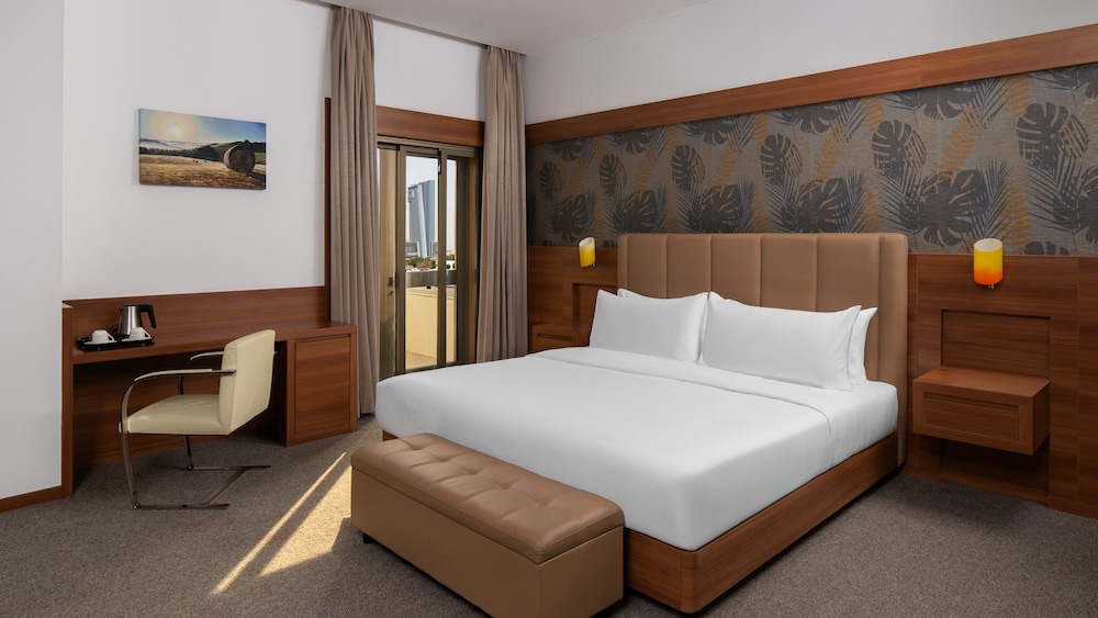 carlton al moaibed