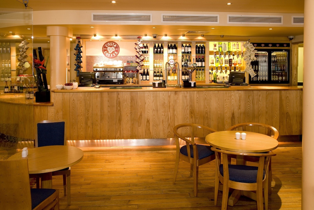 premier inn london docklands excel