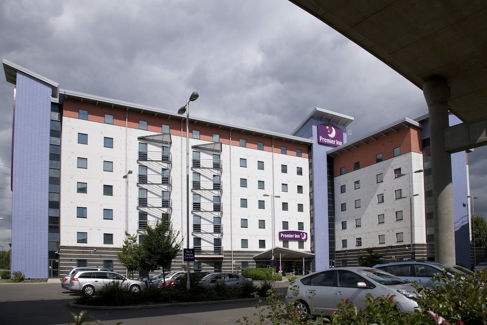 premier inn london docklands excel