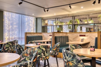 premier inn london docklands excel