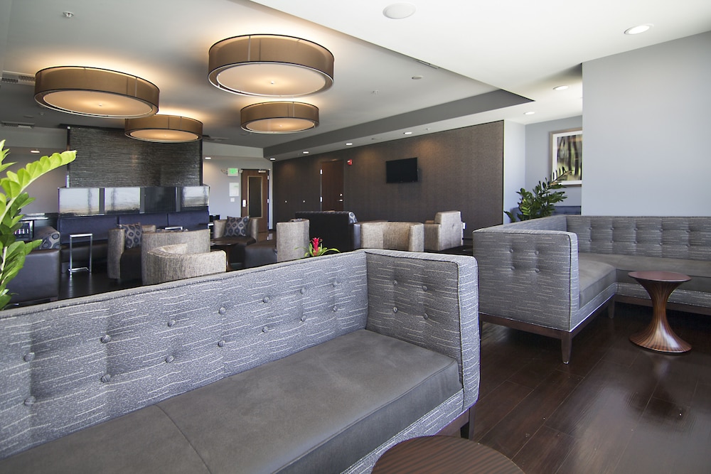 holiday inn carlsbad an ihg hotel
