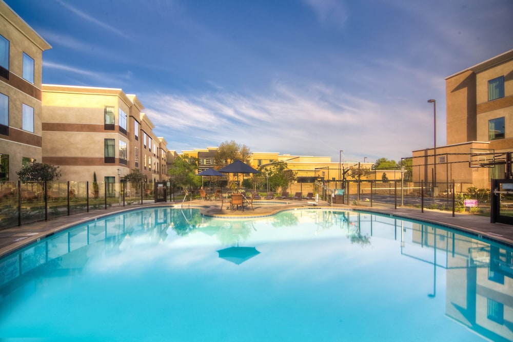 holiday inn carlsbad an ihg hotel