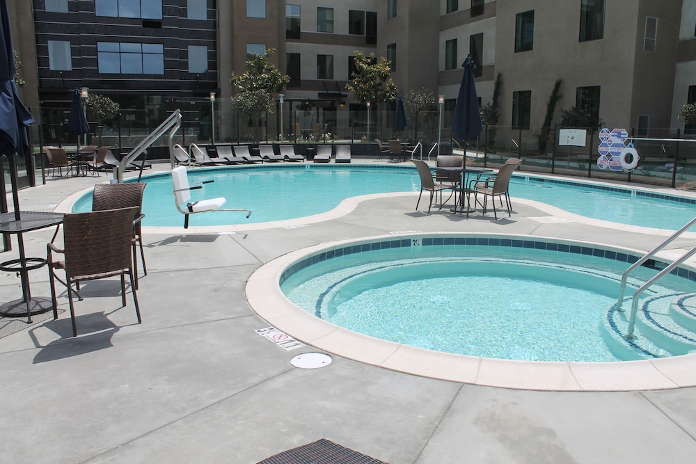 holiday inn carlsbad an ihg hotel