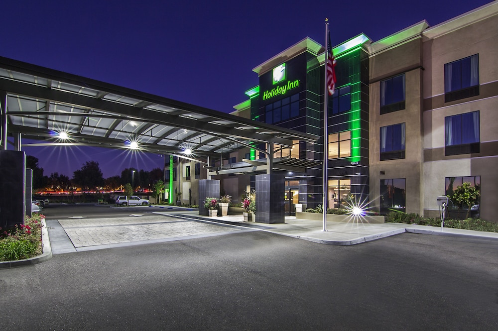 holiday inn carlsbad an ihg hotel