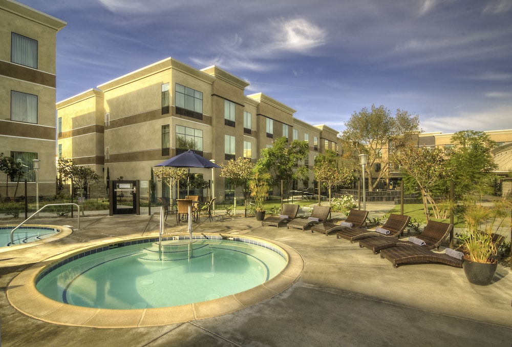 holiday inn carlsbad an ihg hotel