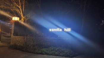 hill lodge