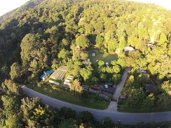 hill lodge