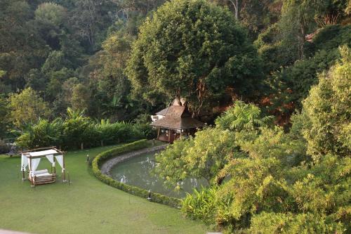 hill lodge