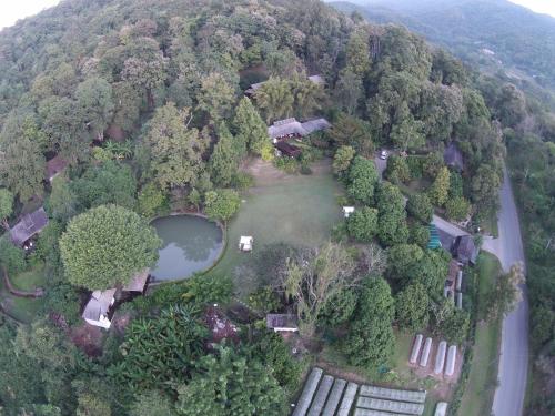 hill lodge