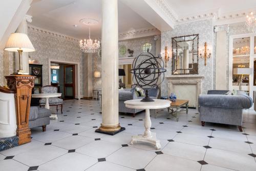 imperial hotel
