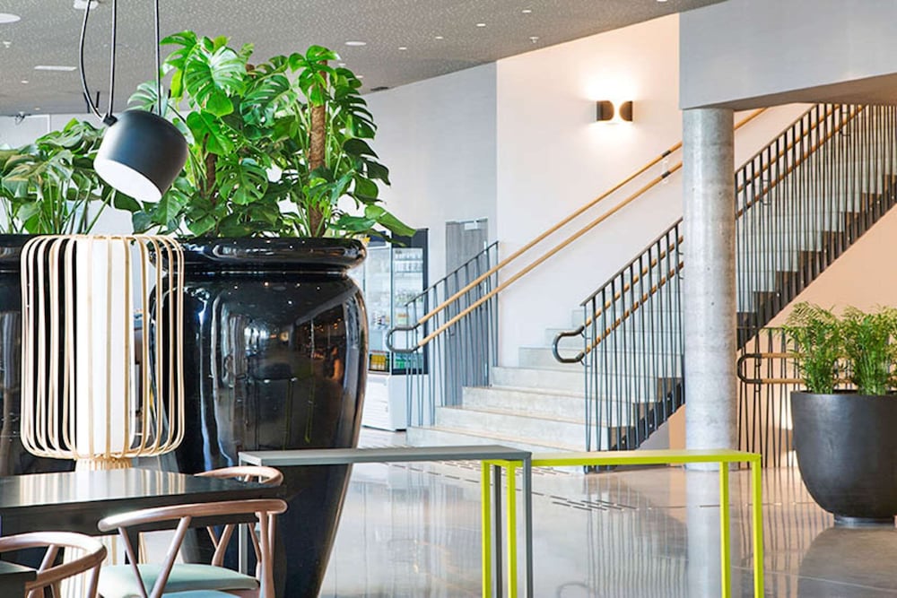 comfort hotel bergen airport terminal