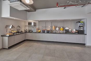 city express junior by marriott puebla angelopolis