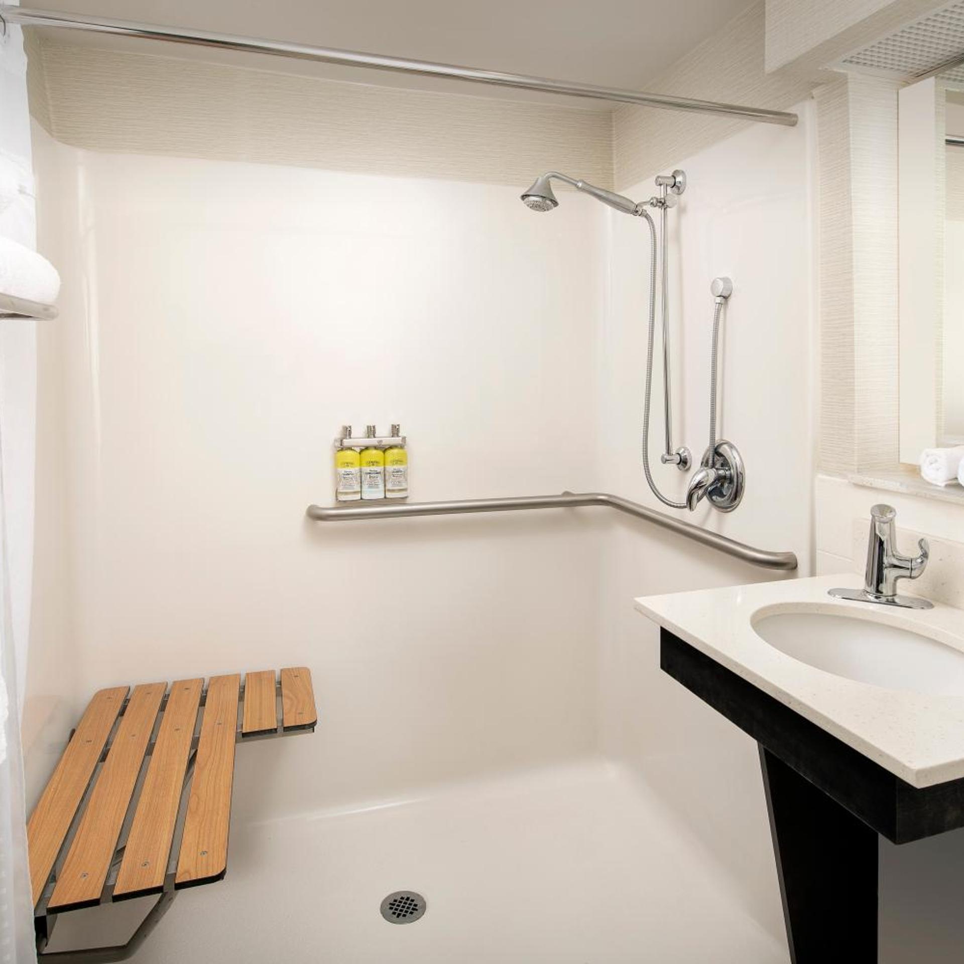 holiday inn express and suites annapolis by ihg