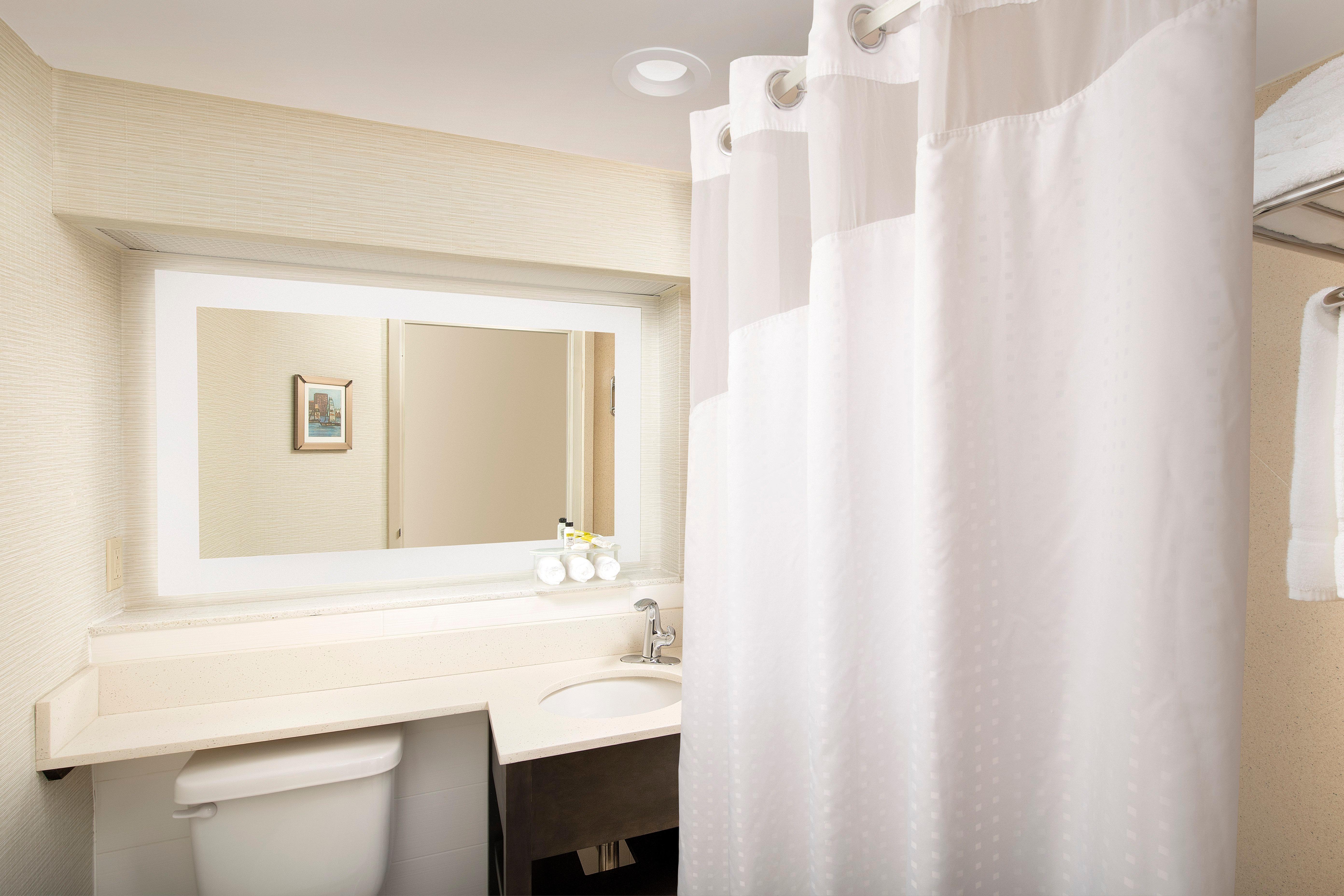 holiday inn express and suites annapolis by ihg