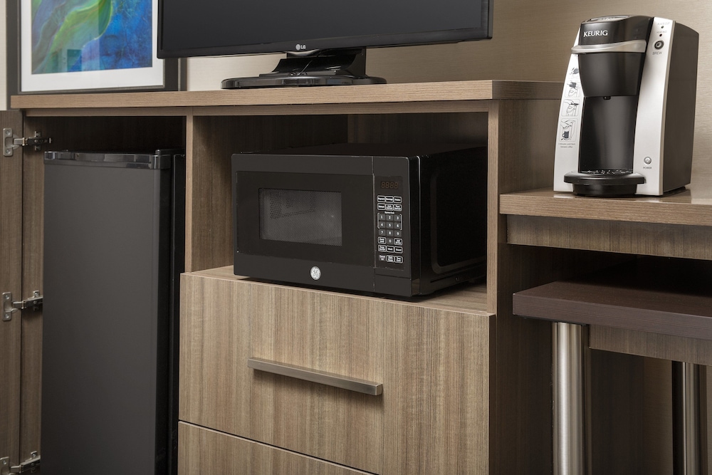 holiday inn express and suites annapolis by ihg