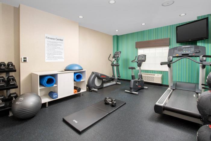 holiday inn express and suites annapolis by ihg