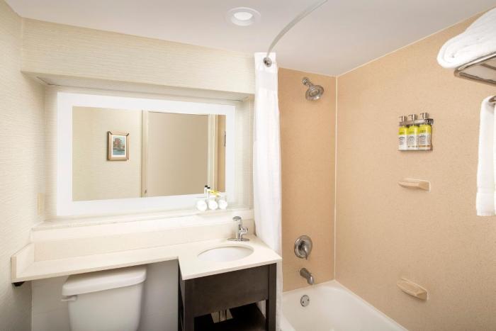 holiday inn express and suites annapolis by ihg