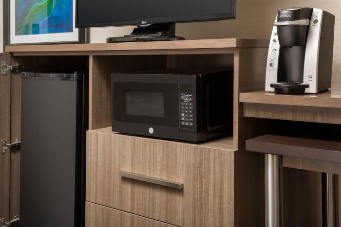 holiday inn express and suites annapolis by ihg