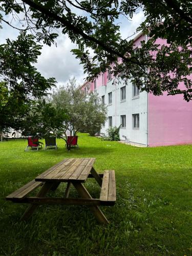 kyriad montpellier aeroport parc expo