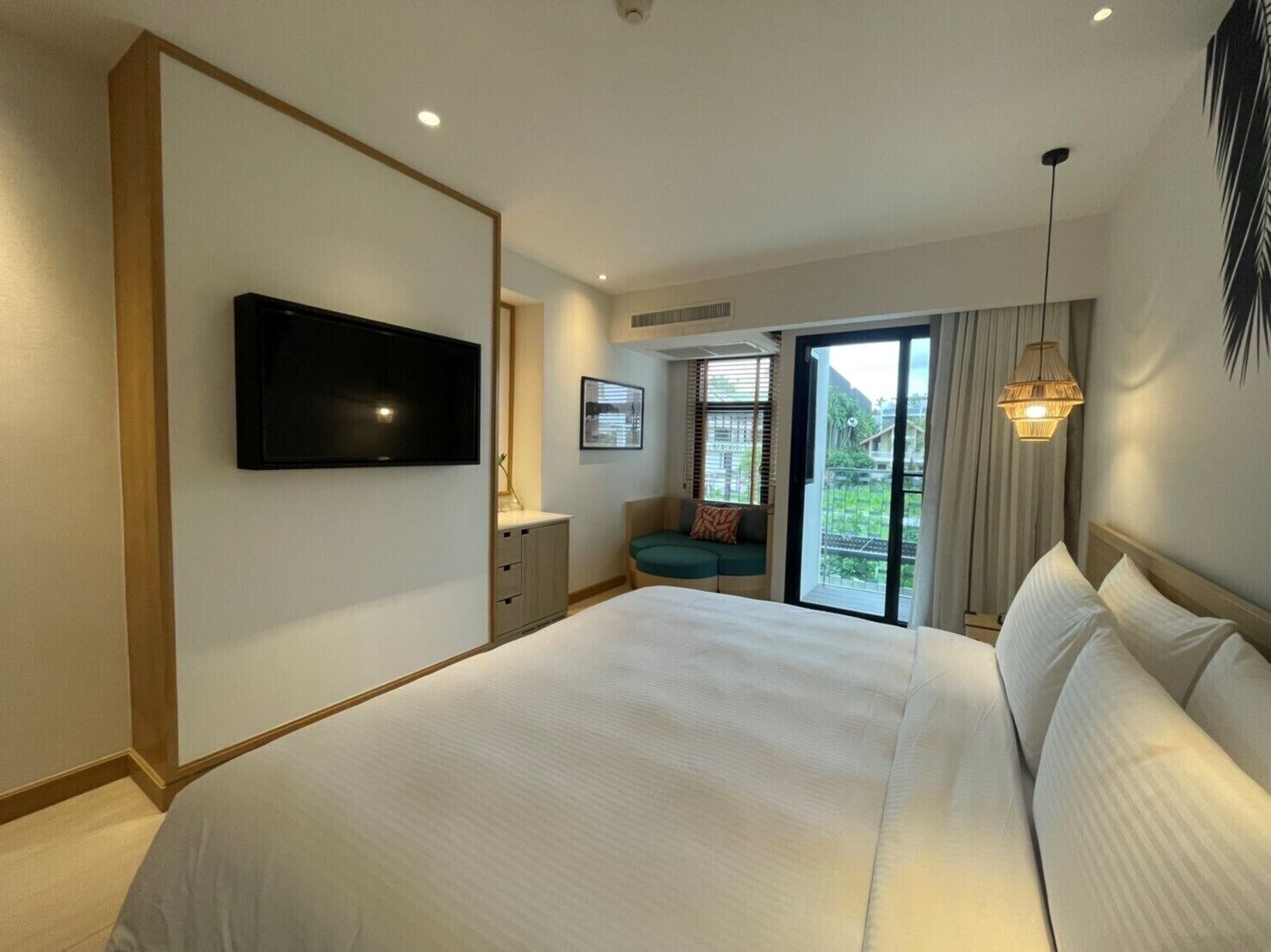 outrigger surin beach resort