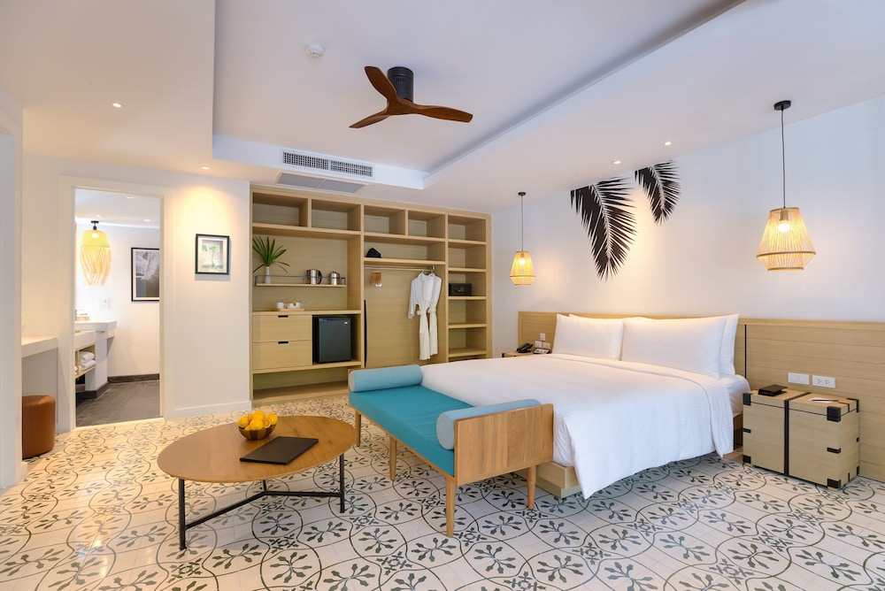 outrigger surin beach resort
