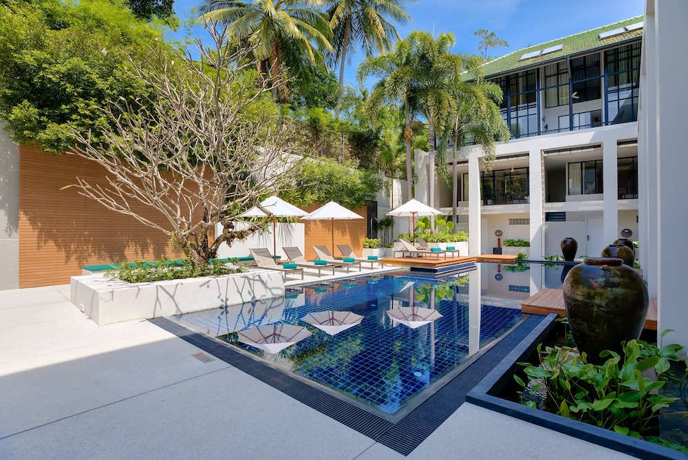 outrigger surin beach resort