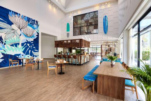 outrigger surin beach resort