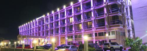 windward passage hotel