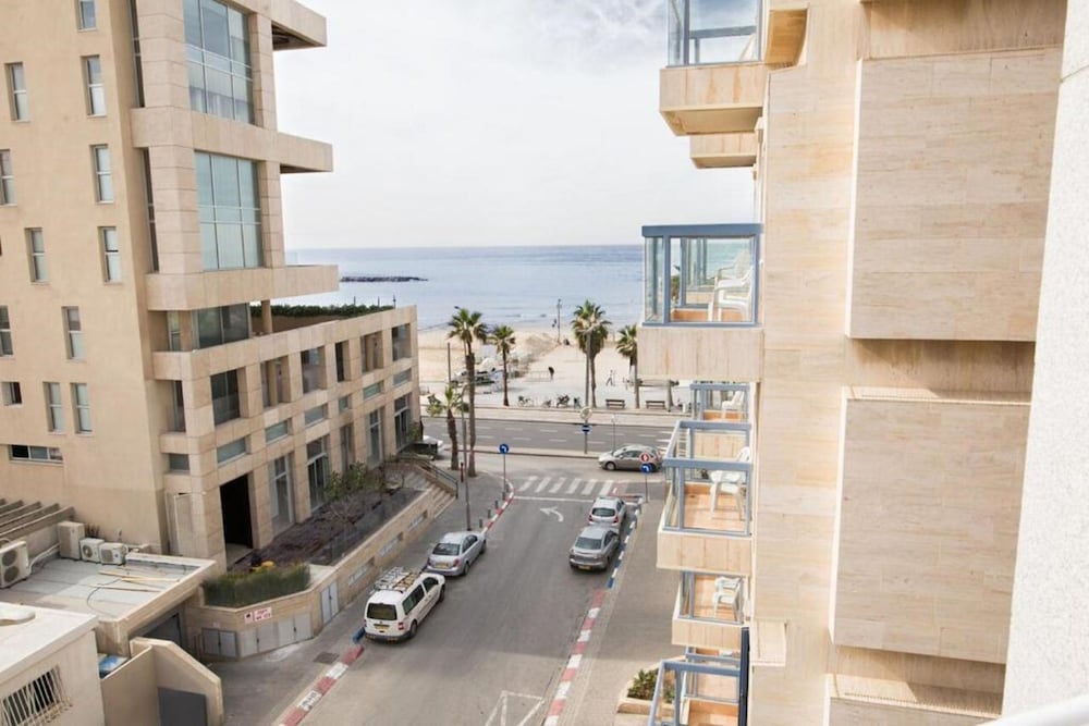 tel aviv
