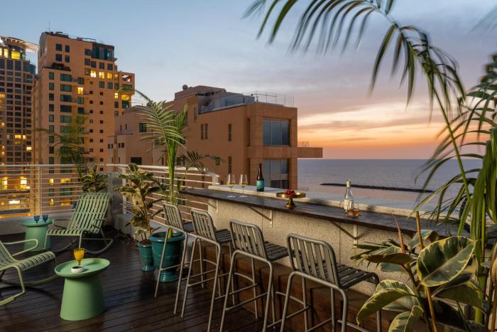 the savoy tel aviv sea side