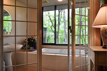 hotel la neige higashi kan