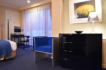 hotel la neige higashi kan