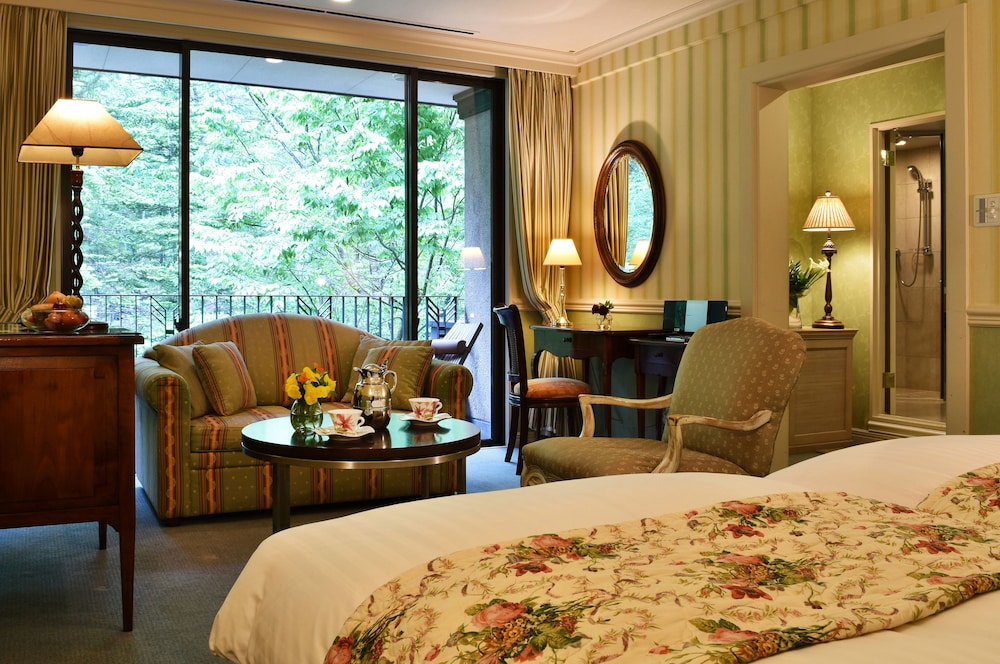 hotel la neige higashi kan