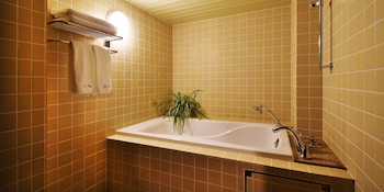 hotel la neige higashi kan