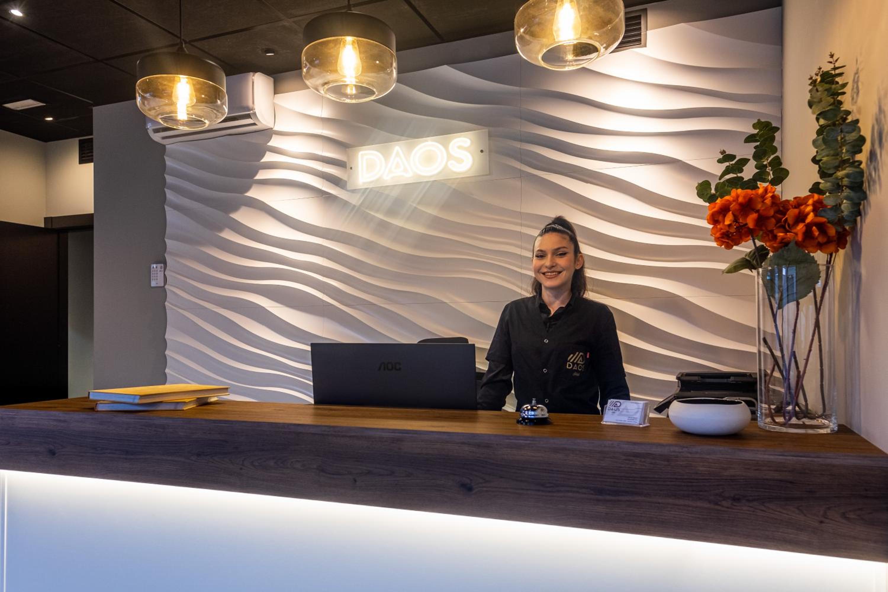 daos suites terrace marbella