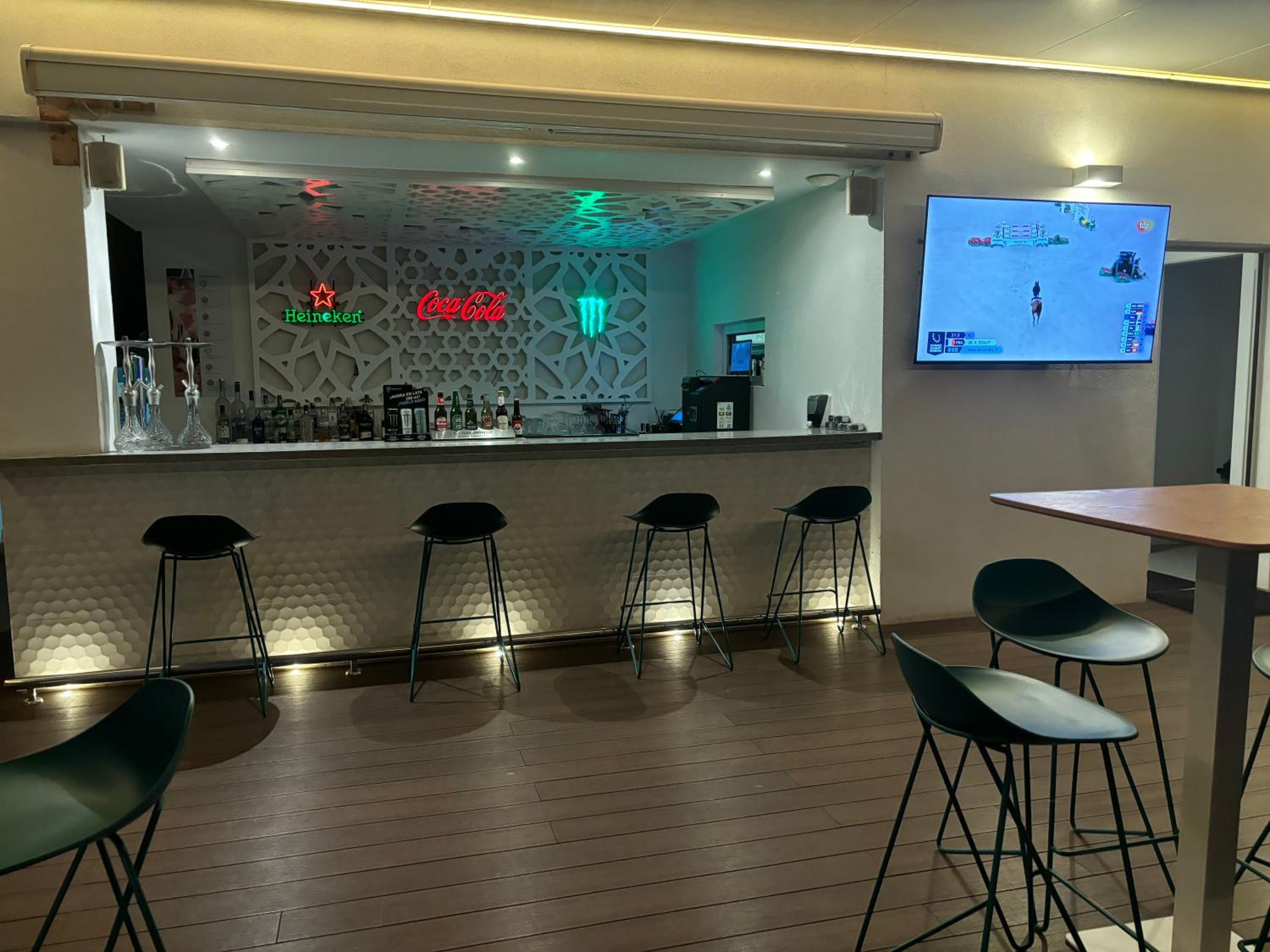 daos suites terrace marbella