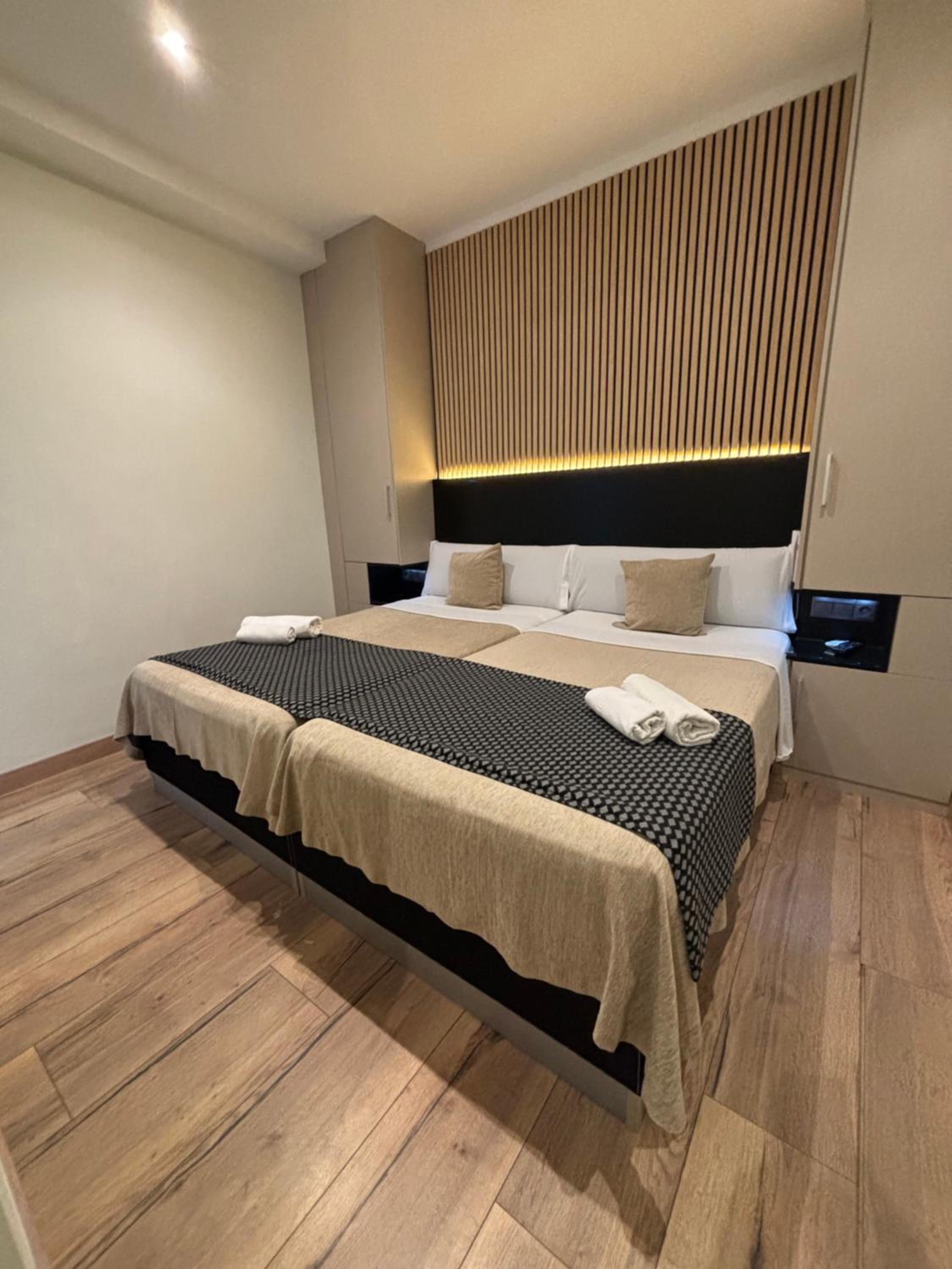 daos suites terrace marbella