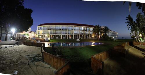 wilderness beach hotel