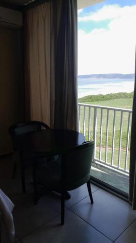 wilderness beach hotel