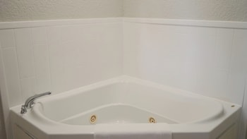 holiday inn express and suites lakeland north i 4