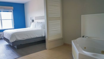 holiday inn express and suites lakeland north i 4