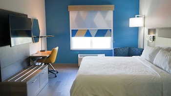 holiday inn express and suites lakeland north i 4