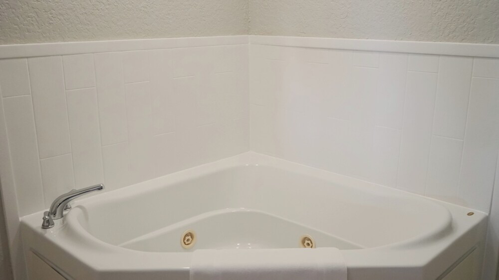 holiday inn express and suites lakeland north i 4