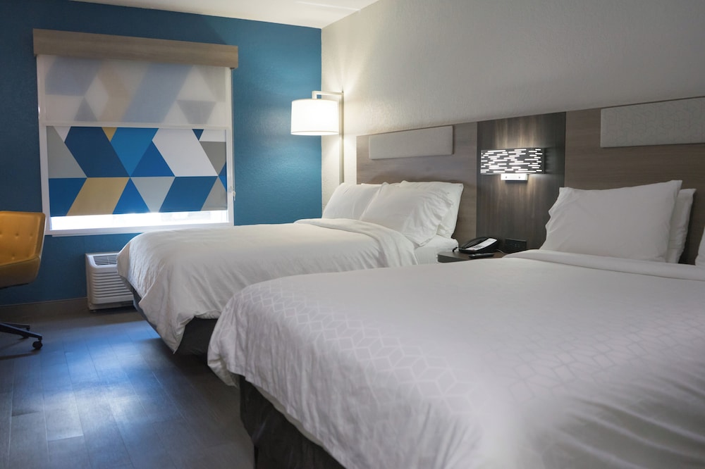 holiday inn express and suites lakeland north i 4