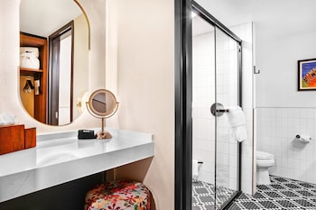 Hotel Indigo Minneapolis Downtown, An Ihg Hotel,Minneapolis>>Golden Valley,3.5 star