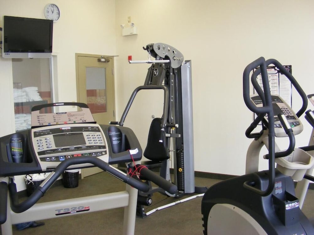 service plus inns and suites calgary