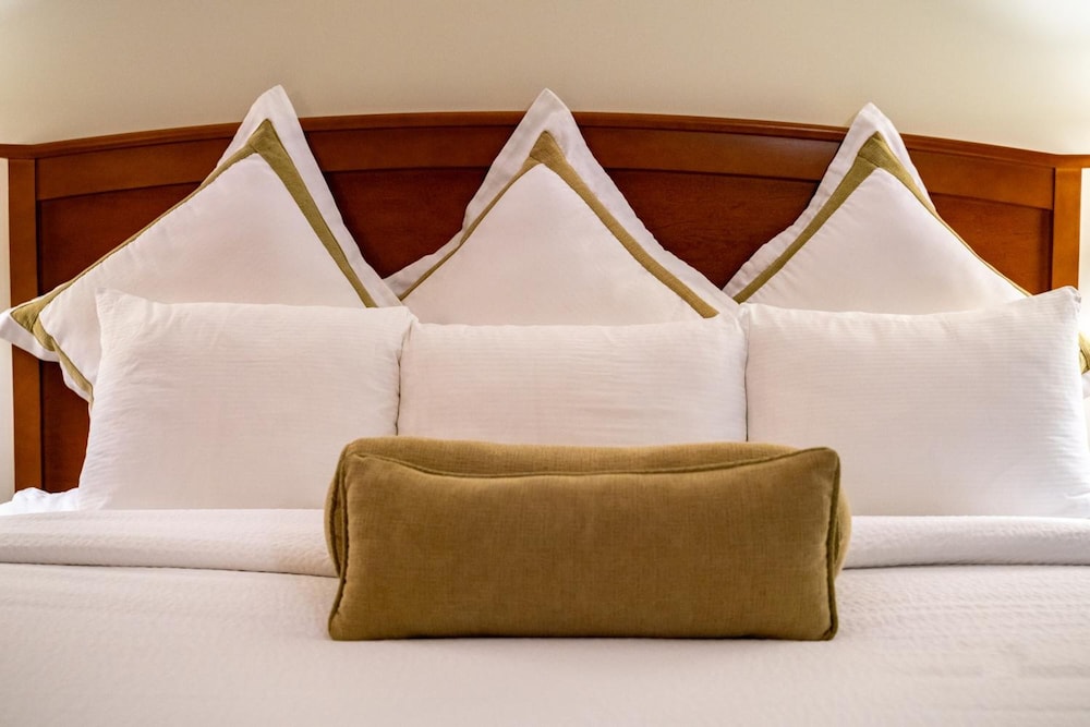 service plus inns and suites calgary