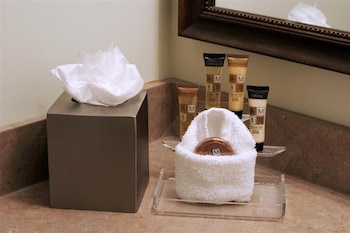 service plus inns and suites calgary