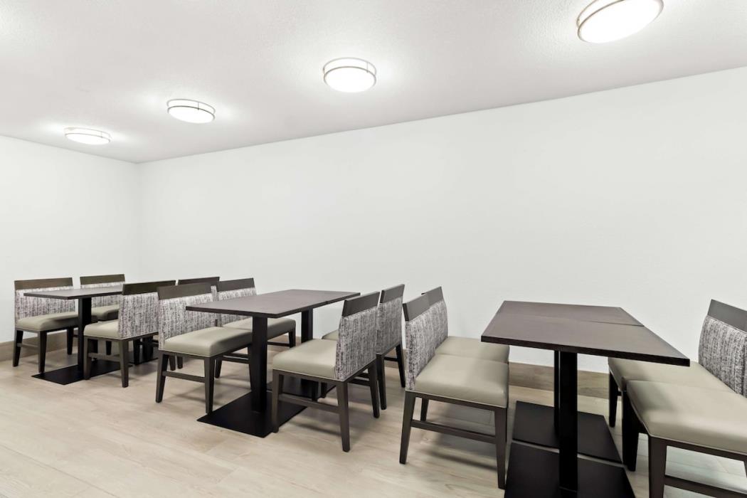 surestay hotel by best western groves