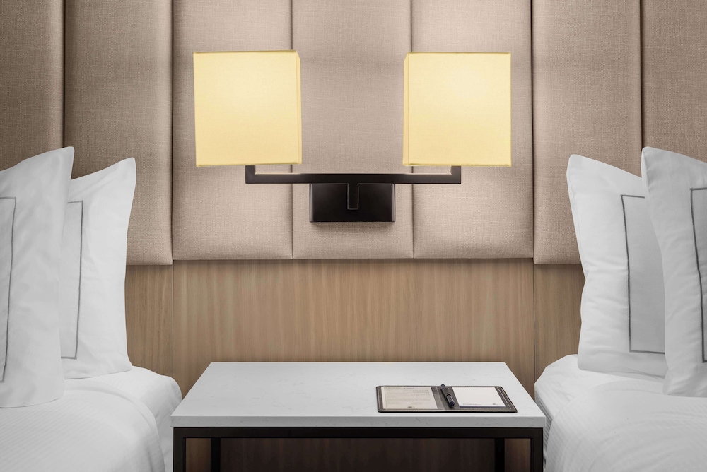 doubletree by hilton las vegas airport